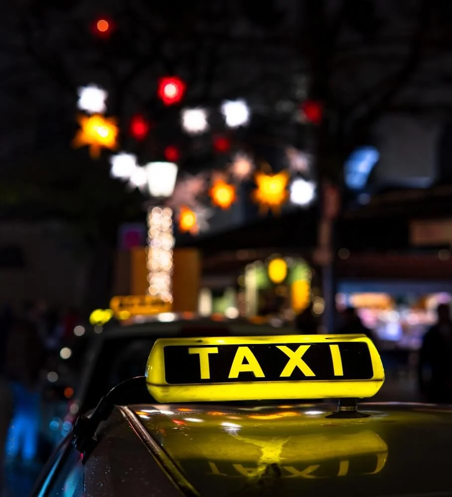 Chedworth taxi
