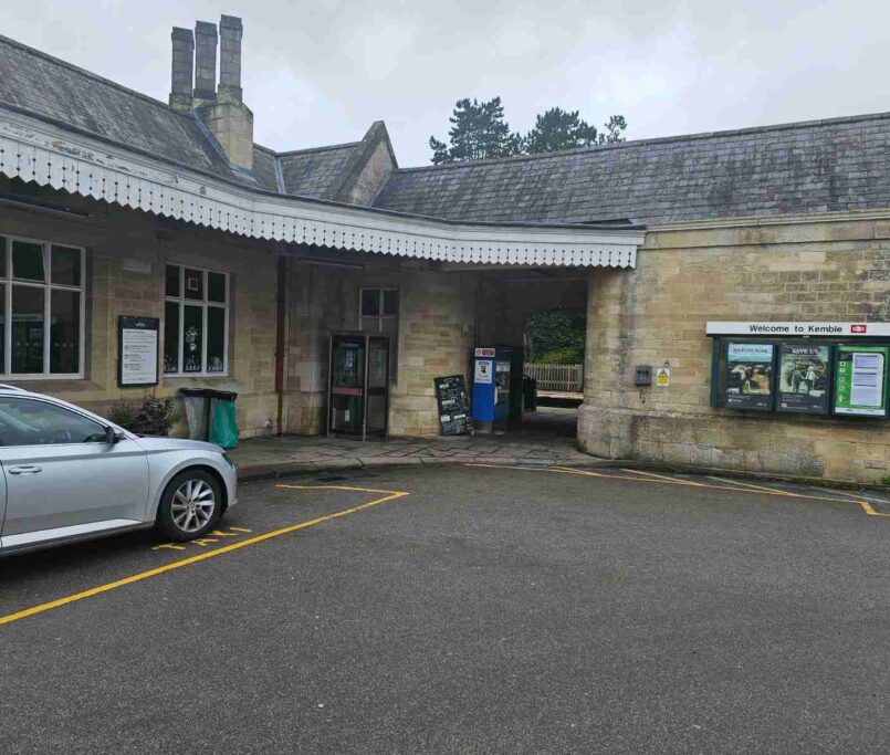 Taxi in kemble train station