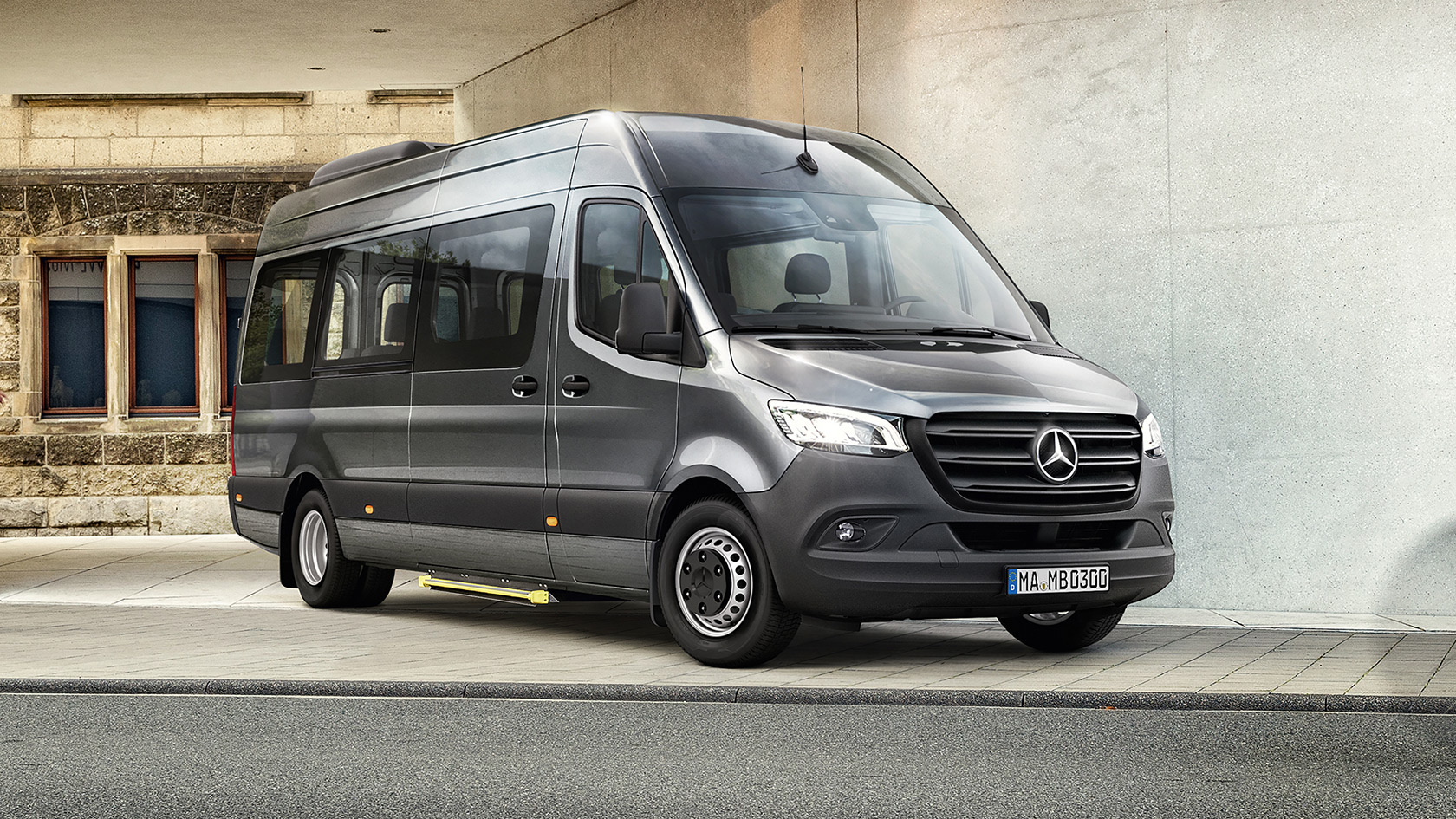8 Seater Minibus Cirencester